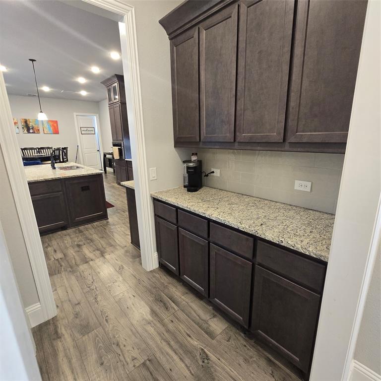11250 Pentridge Property Photo 12