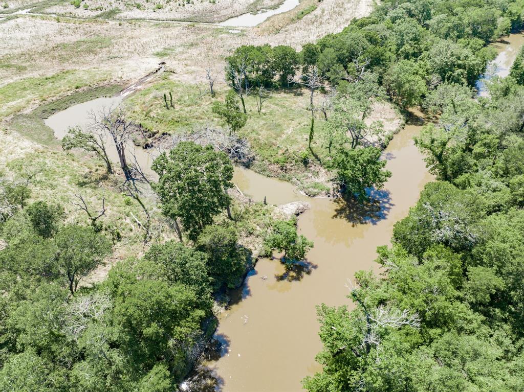 21901 S Fm 148 Property Photo 16