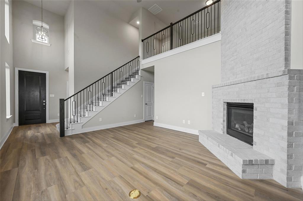 1720 Eagle Landing Property Photo 12