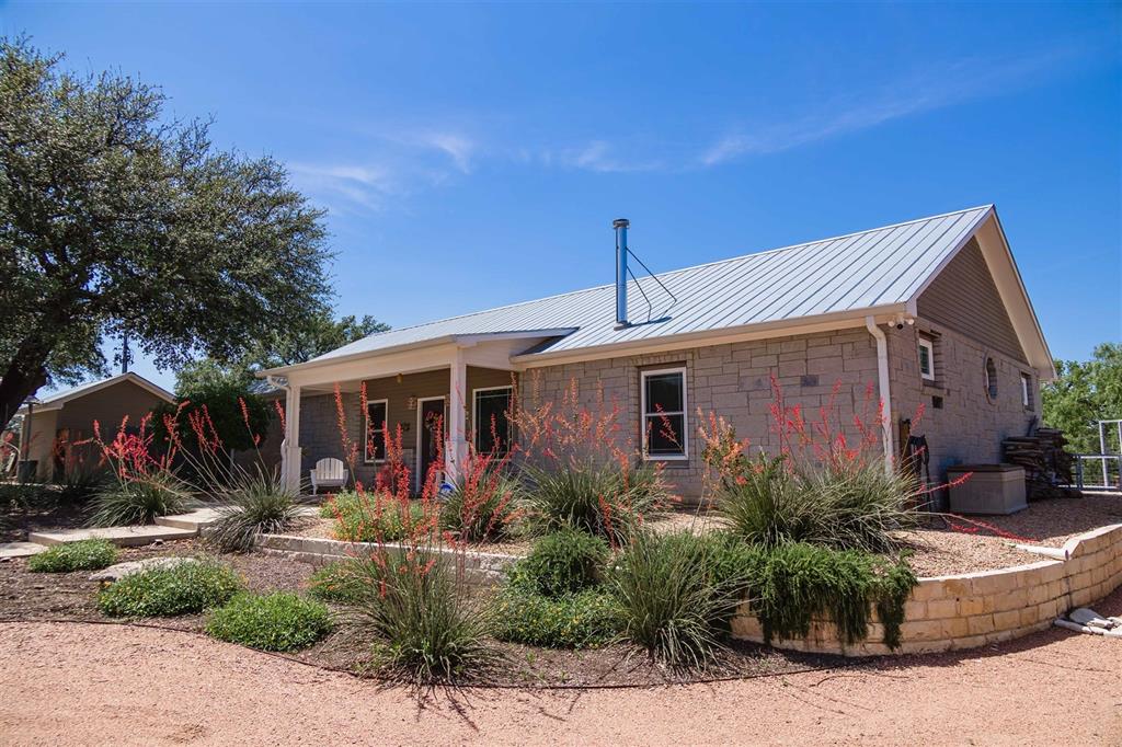 217 Cr 102 Cr 102 Property Photo 12
