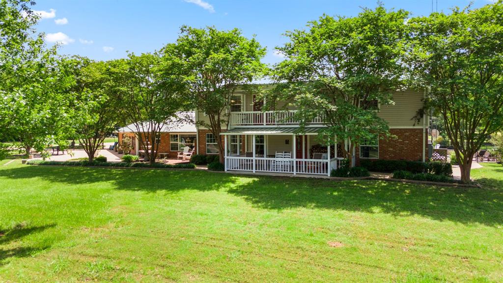 2027 Fm 779 Property Photo 1