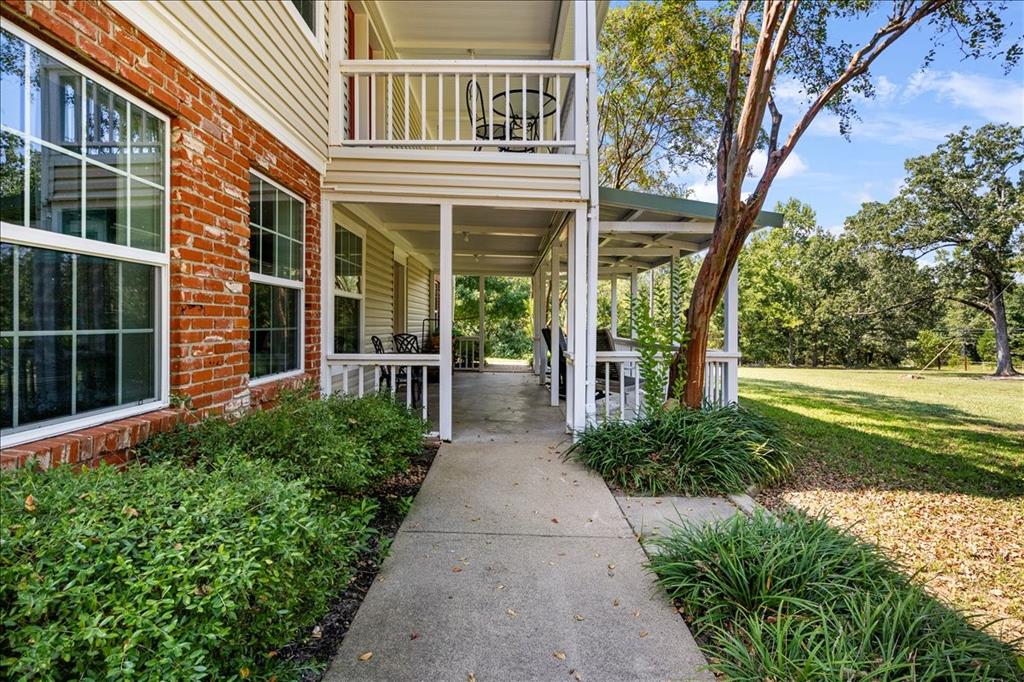 2027 Fm 779 Property Photo 3