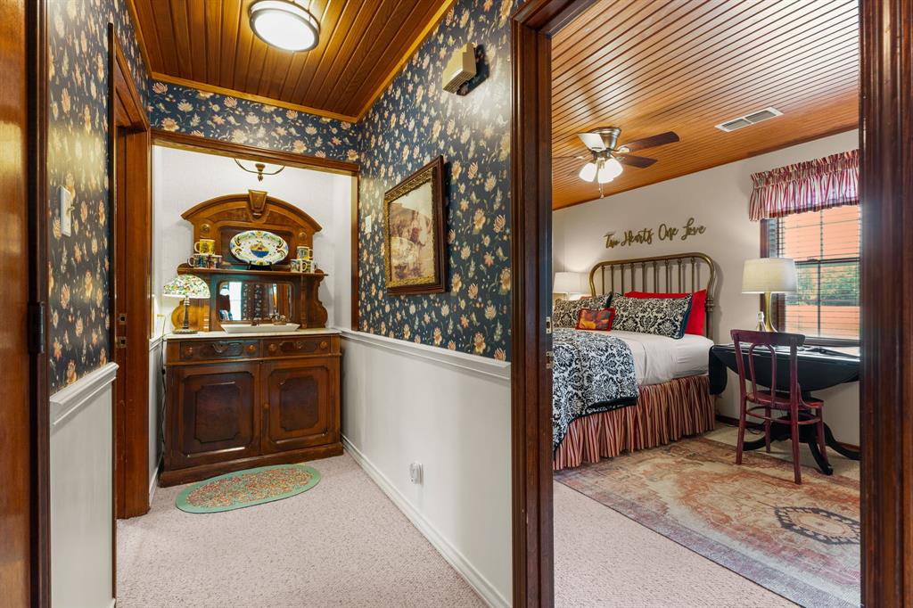 2027 Fm 779 Property Photo 21