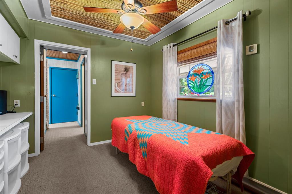 2027 Fm 779 Property Photo 32