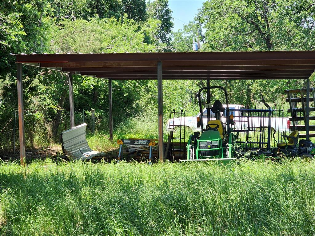 6001 County Road 805c Property Photo 5