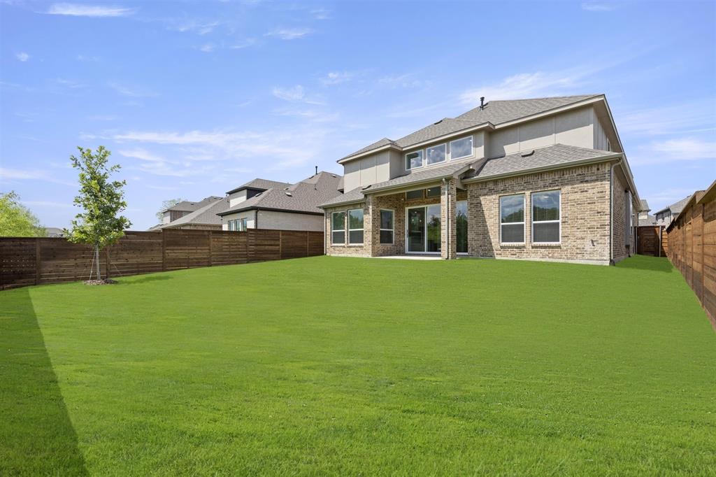 1940 Harmony Property Photo 9