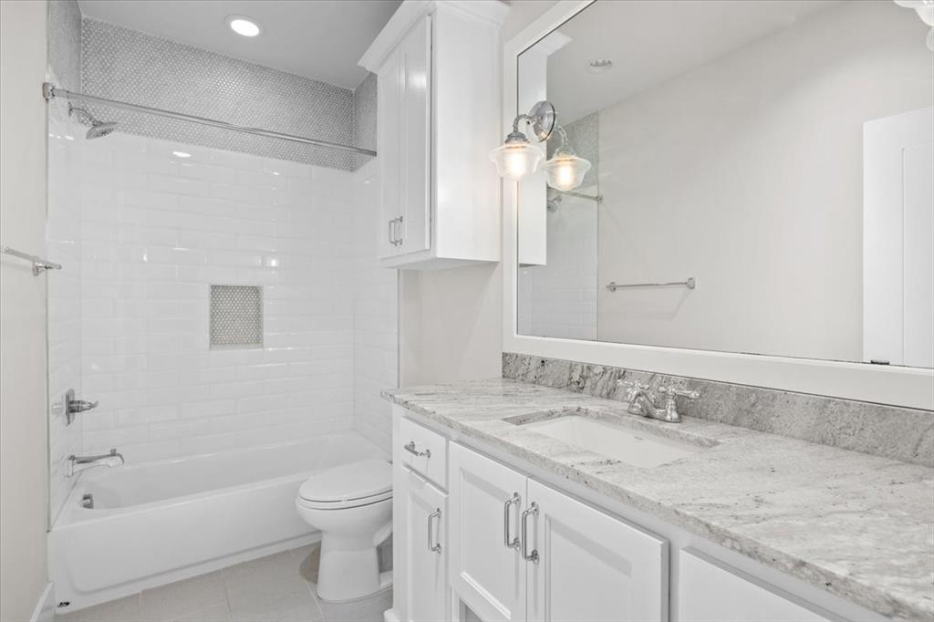4662 Sidonia Court Property Photo 31
