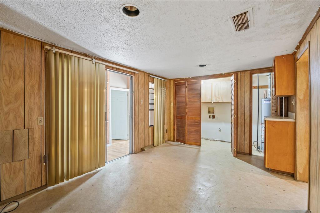 720 N Seaman Street Property Photo 10