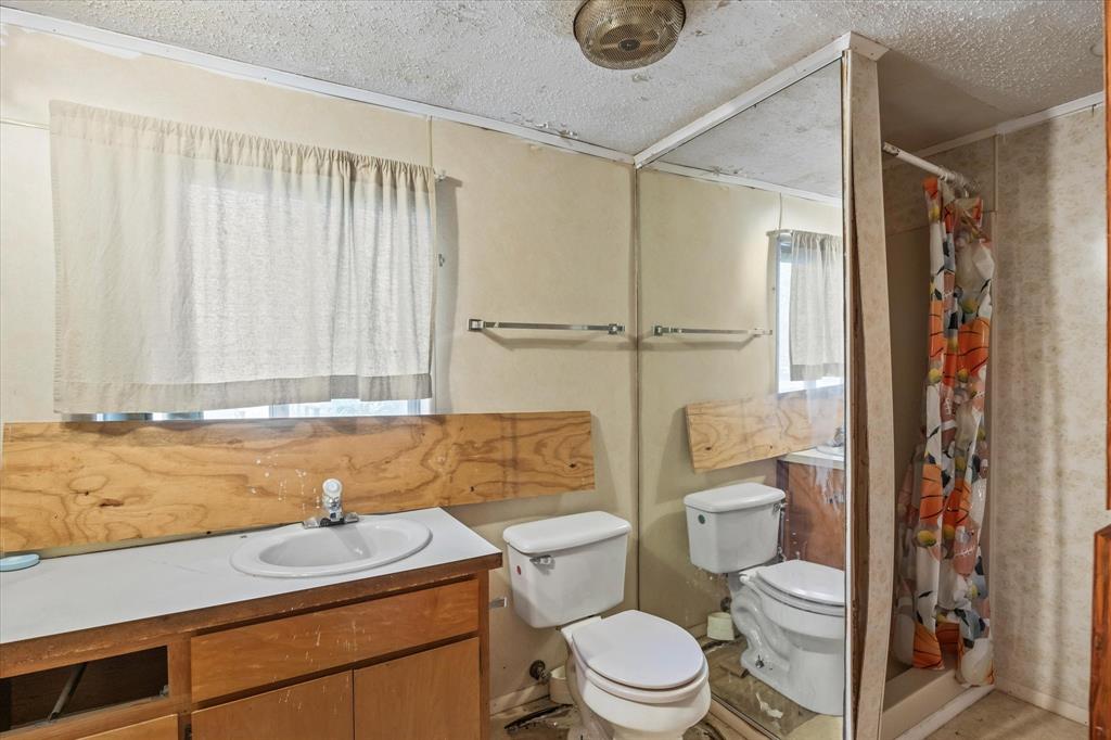 720 N Seaman Street Property Photo 12