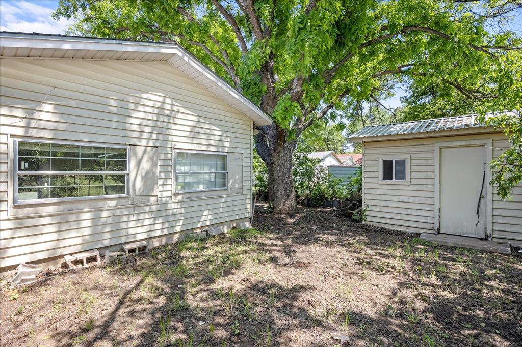 720 N Seaman Street Property Photo 21