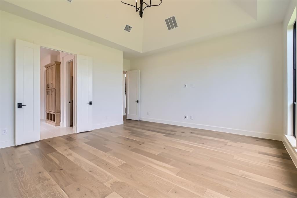 1212 High Property Photo 14