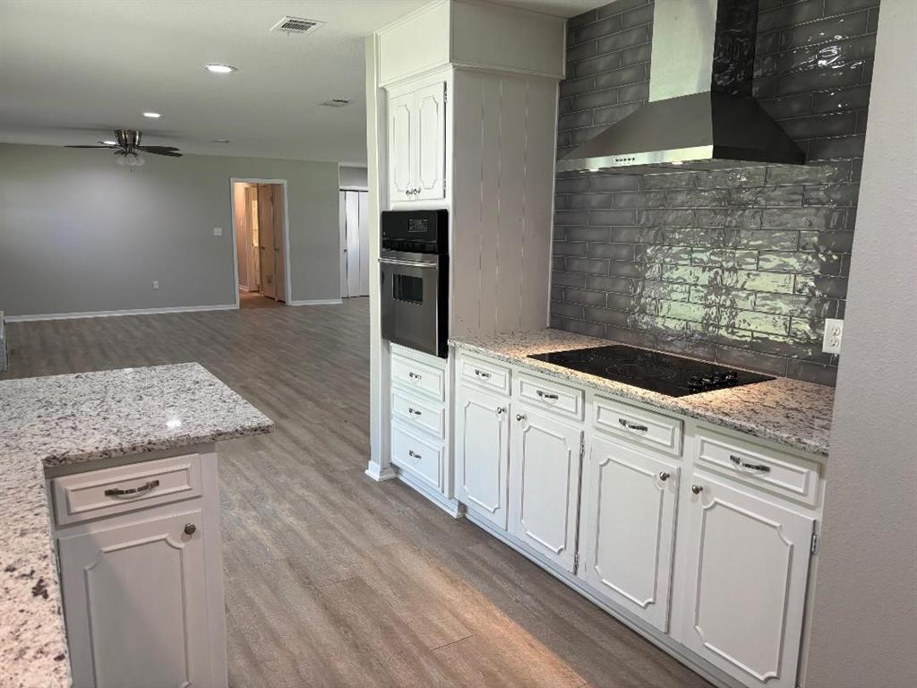 604 Cedar Street Property Photo 10