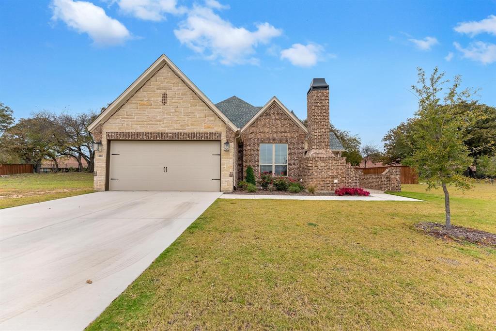 1300 Highland Park Circle Property Photo 2