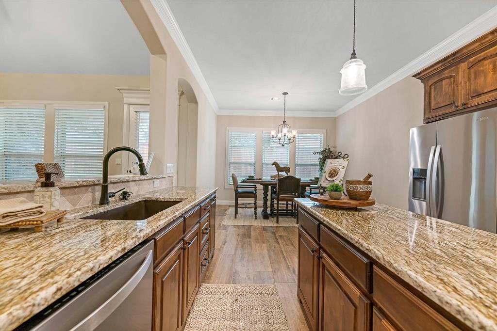 1300 Highland Park Circle Property Photo 12