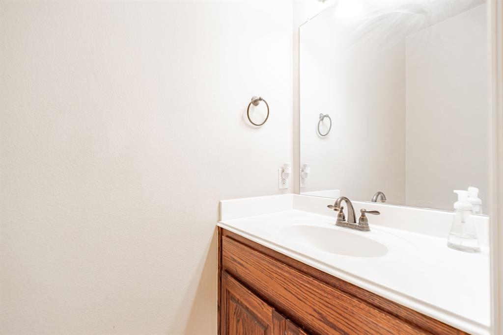 15221 Mount Evans Drive Property Photo 25