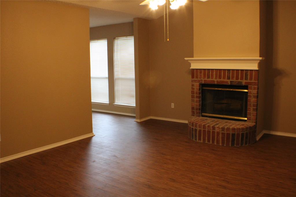 5808 Matt Street Property Photo 4