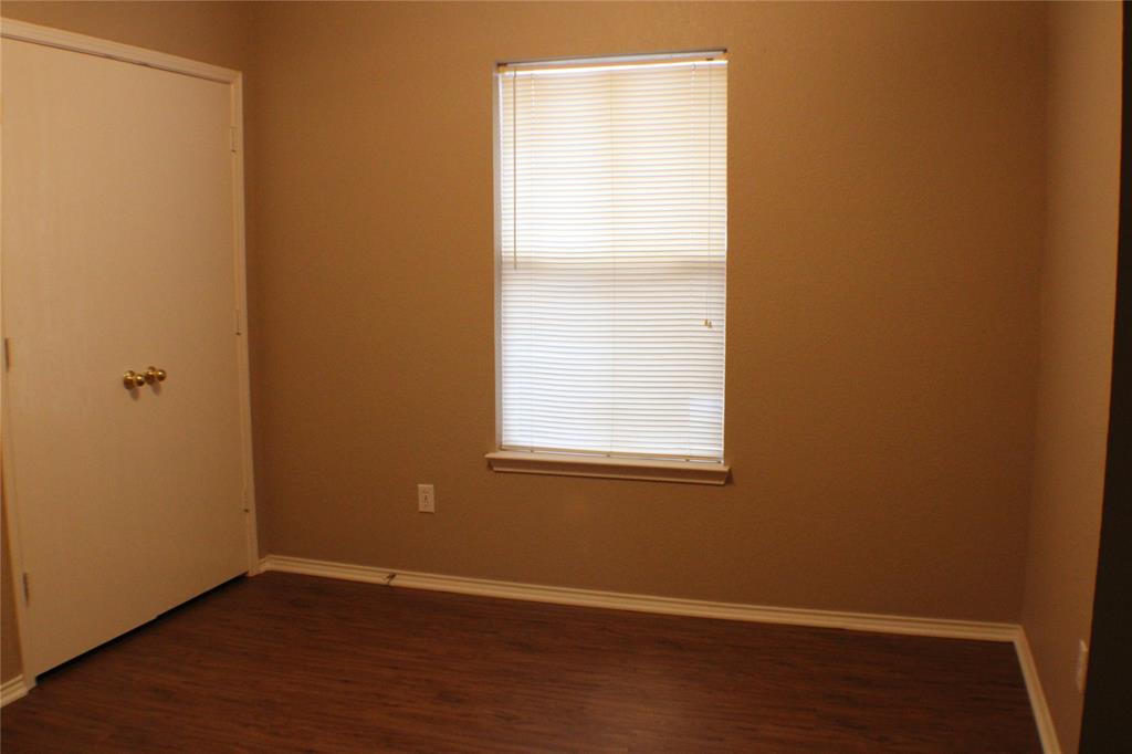 5808 Matt Street Property Photo 12