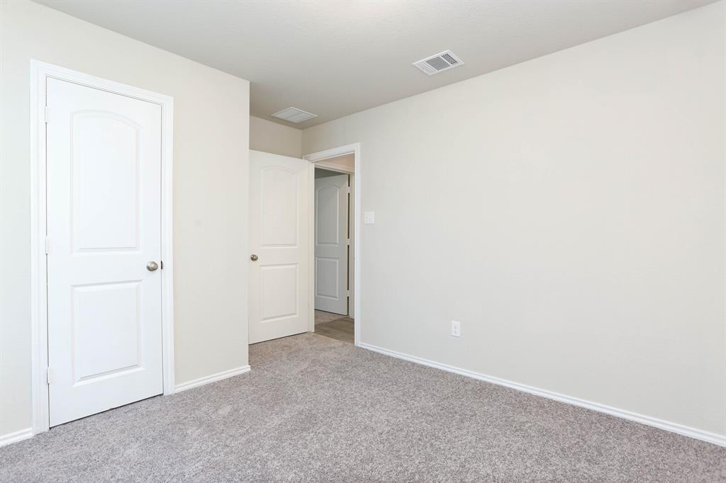 2936 Kimberwick Drive Property Photo 11
