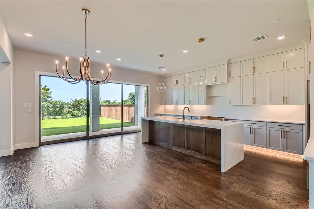 1244 High Property Photo 7
