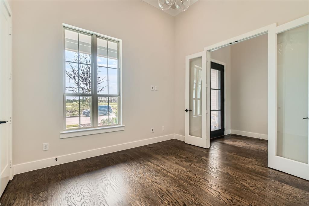 1244 High Property Photo 11