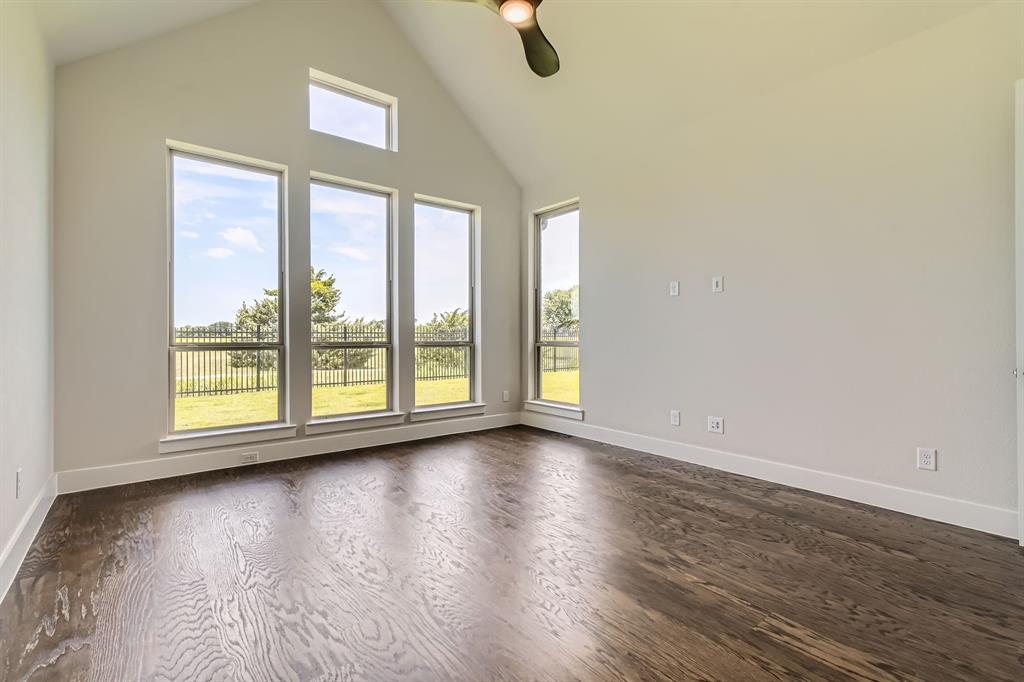 1244 High Property Photo 12