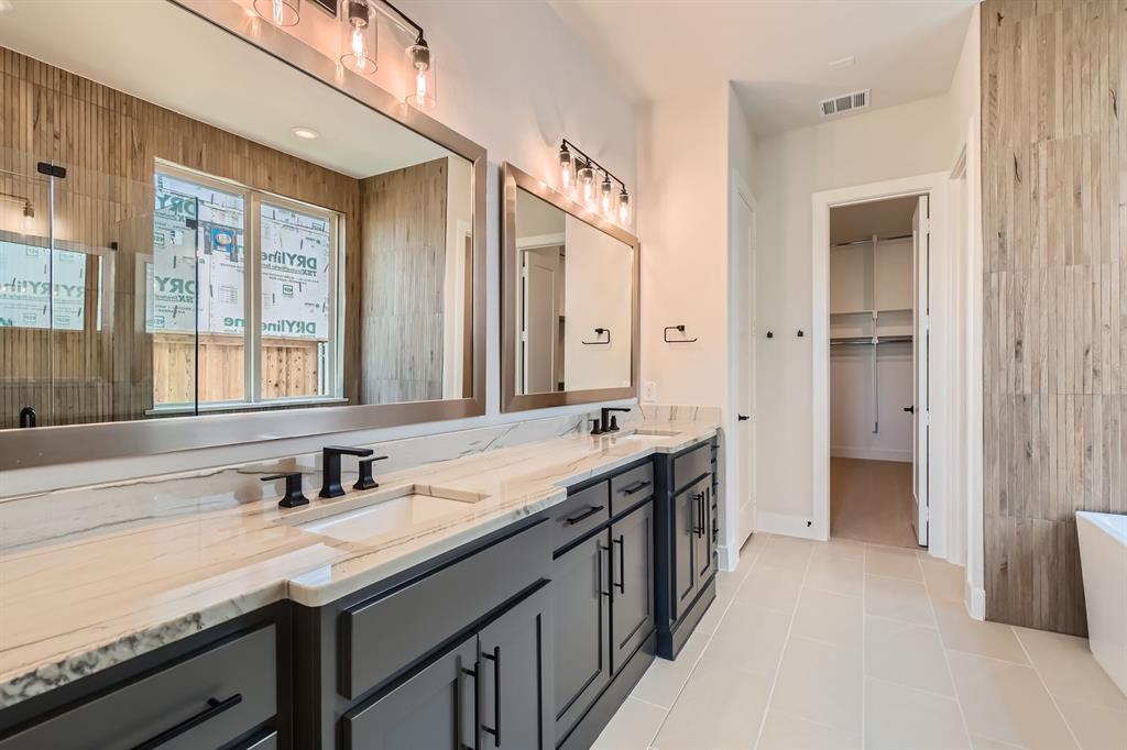 1244 High Property Photo 14