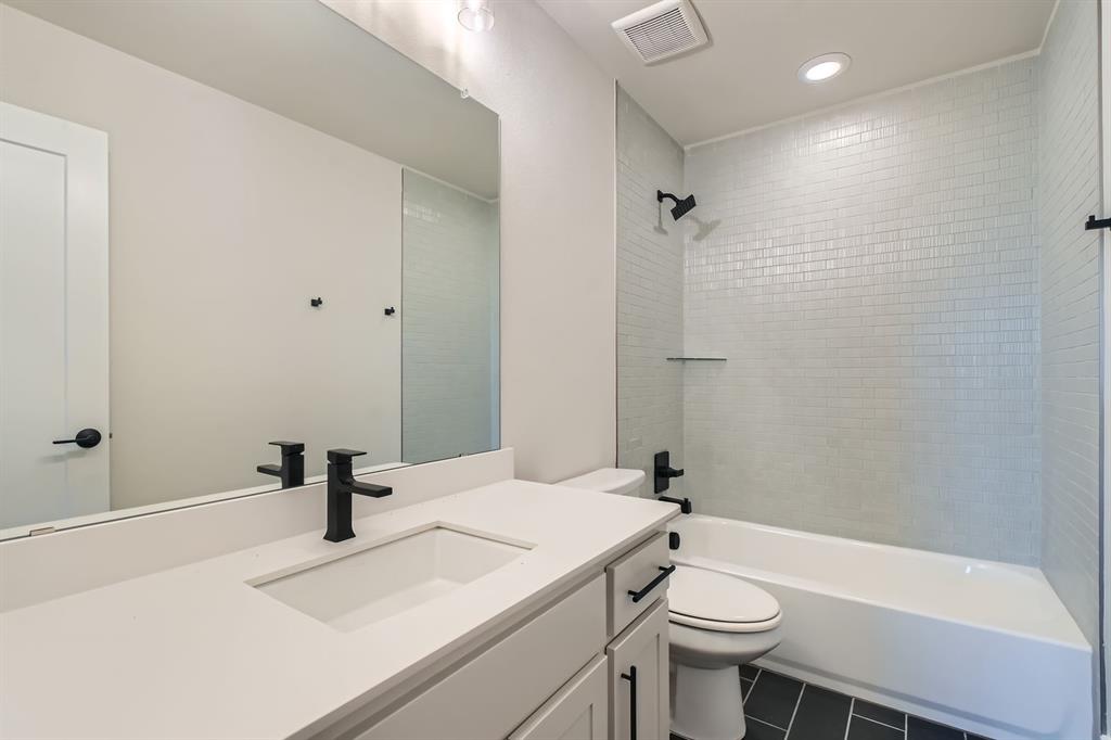 1244 High Property Photo 22