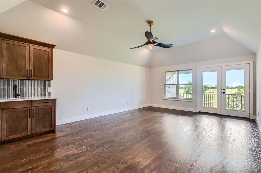 1244 High Property Photo 23