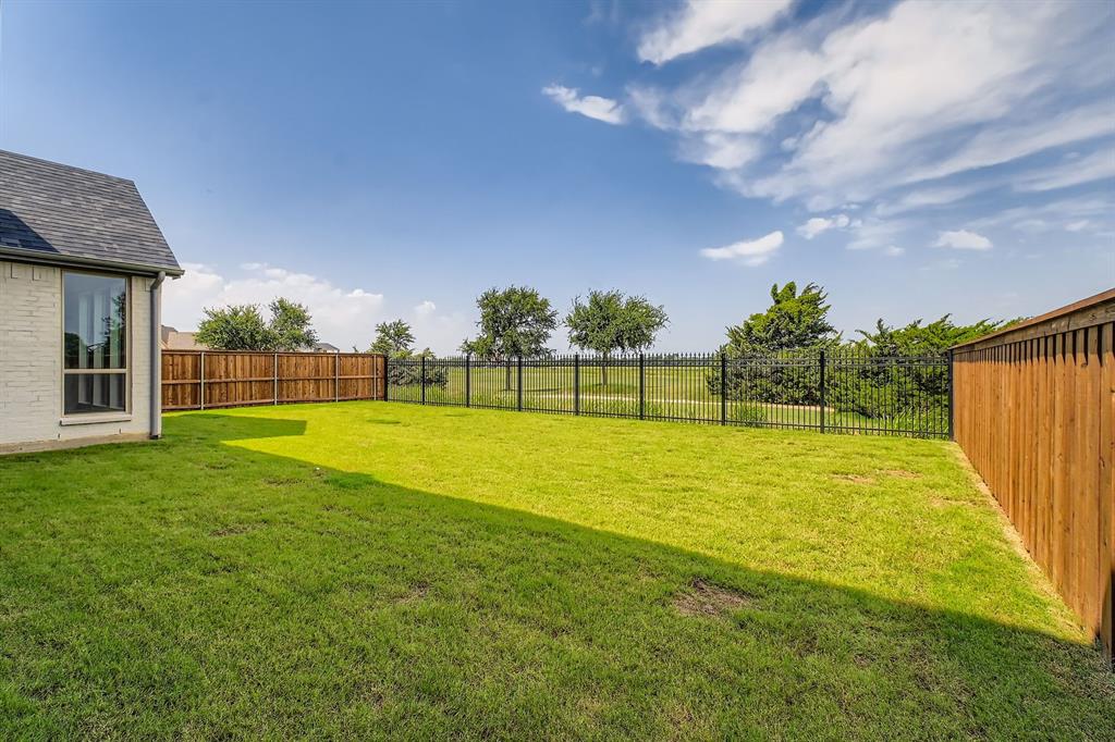 1244 High Property Photo 27