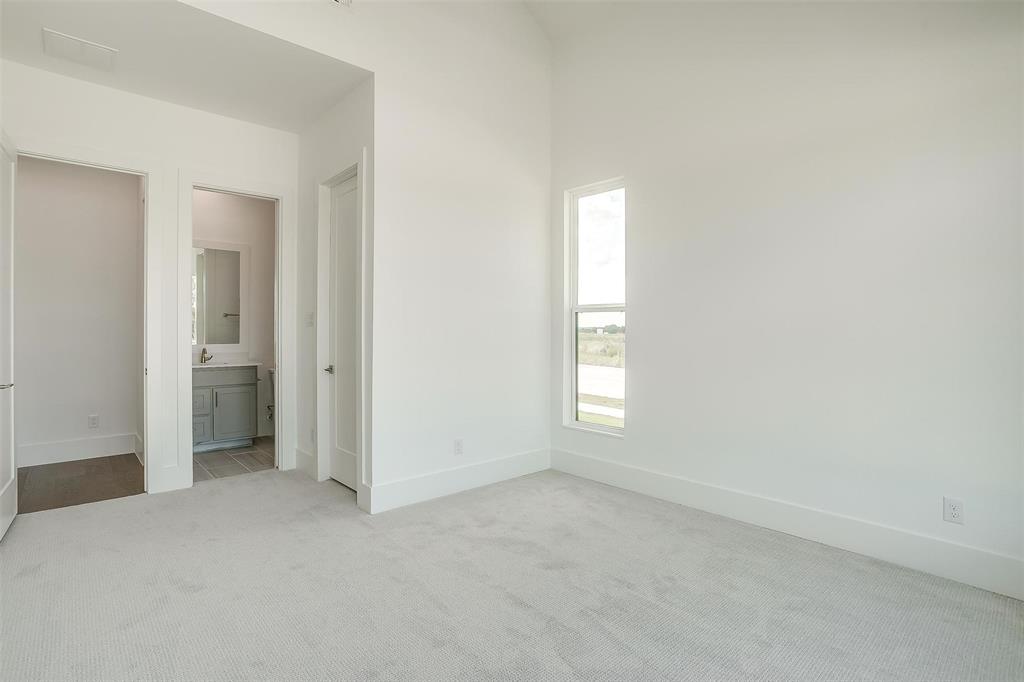 165 Lantern Ridge Drive Property Photo 32