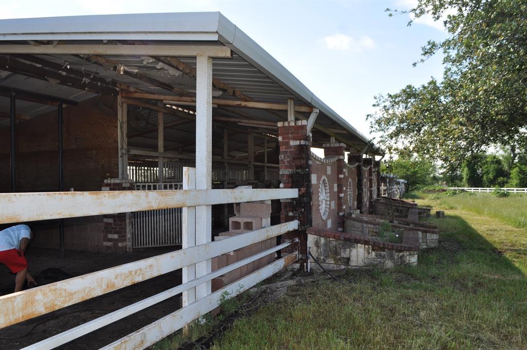 3511 Fm 66 Property Photo 18