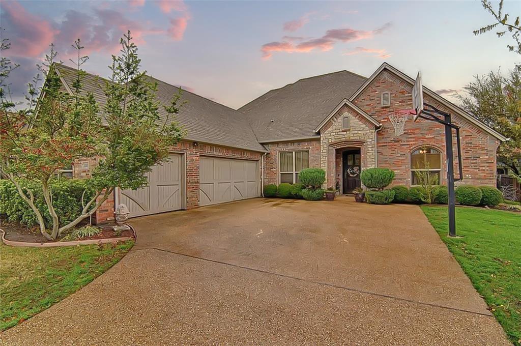 3203 Vista Lake Circle Property Photo 1