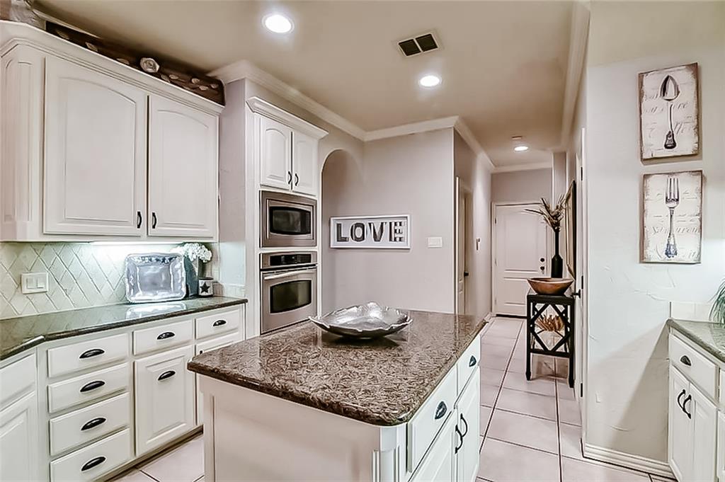 3203 Vista Lake Circle Property Photo 10