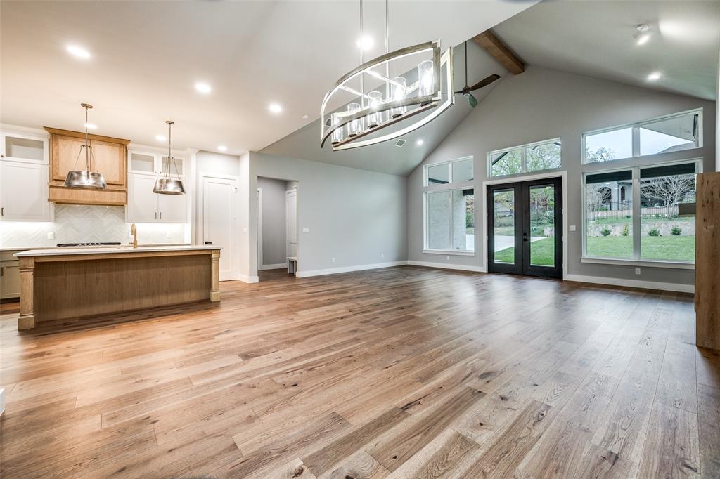 4585 Cascades Boulevard Property Photo 6