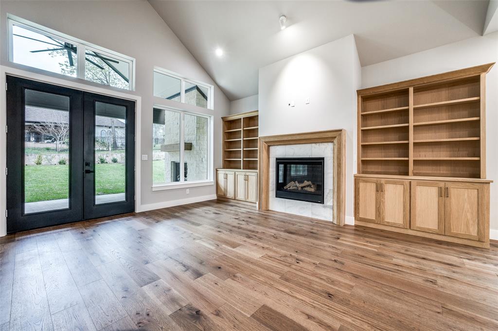 4585 Cascades Boulevard Property Photo 8