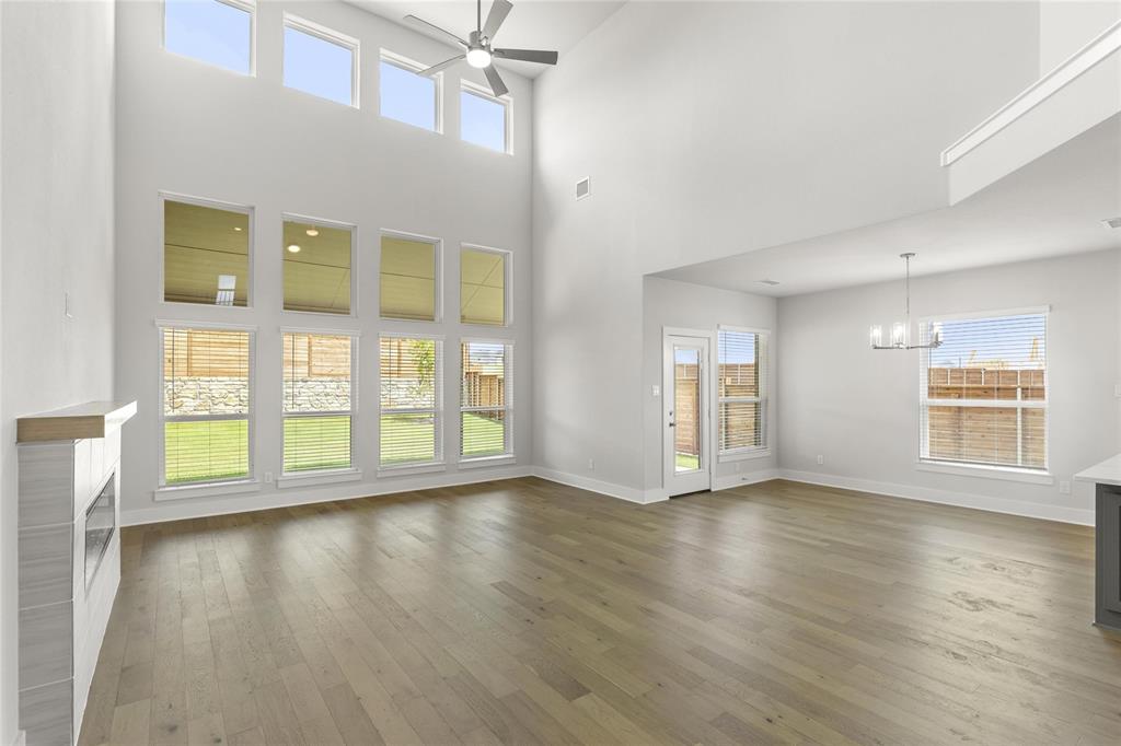 2105 Acorn Creek Circle Property Photo 12
