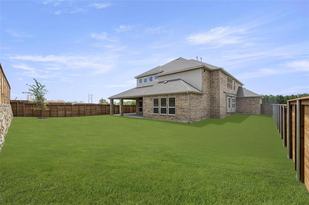 2105 Acorn Creek Circle Property Photo 27