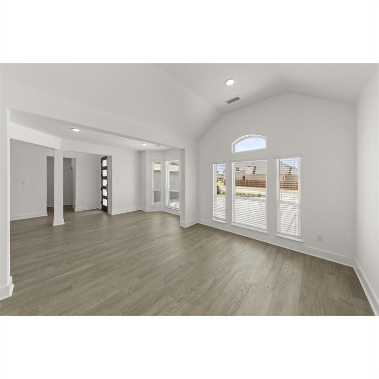 761 Emerald Valley Drive Property Photo 15