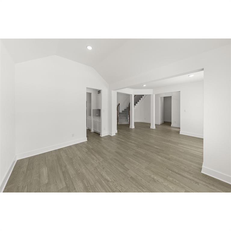 761 Emerald Valley Drive Property Photo 16
