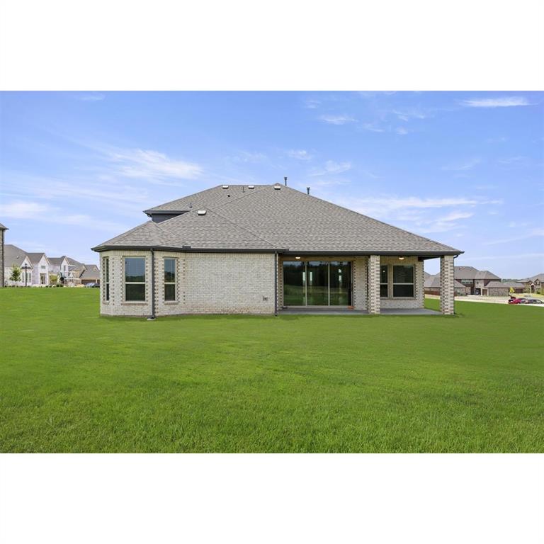 761 Emerald Valley Drive Property Photo 37