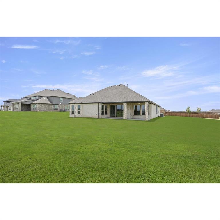 761 Emerald Valley Drive Property Photo 38