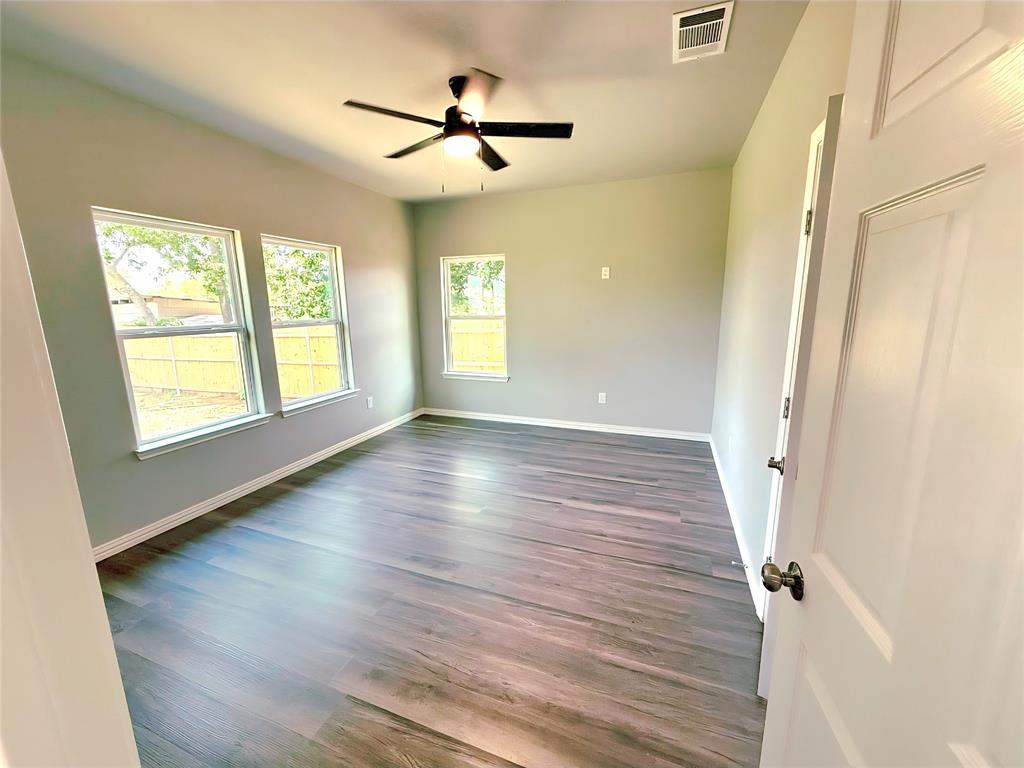 1507 Langston Street Property Photo 7