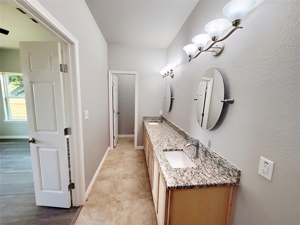 1507 Langston Street Property Photo 9
