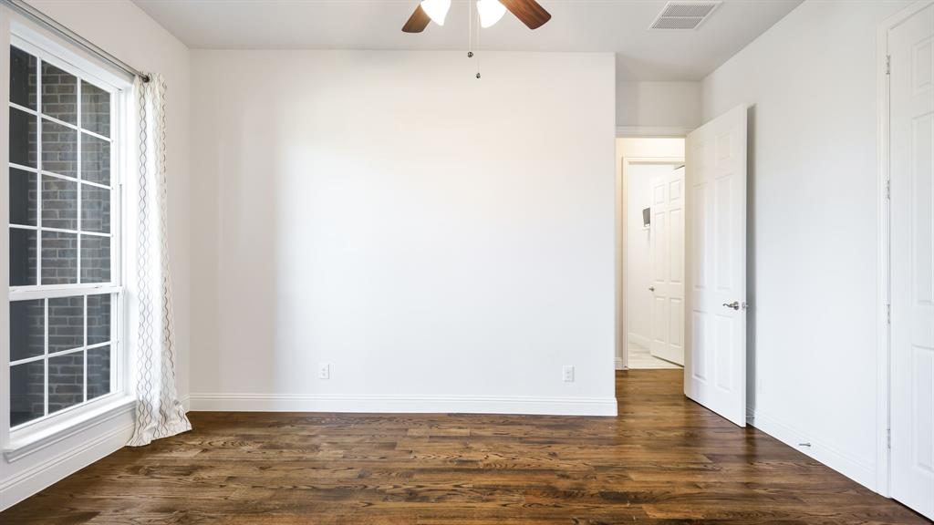 4301 Rainwater Creek Way Property Photo 5