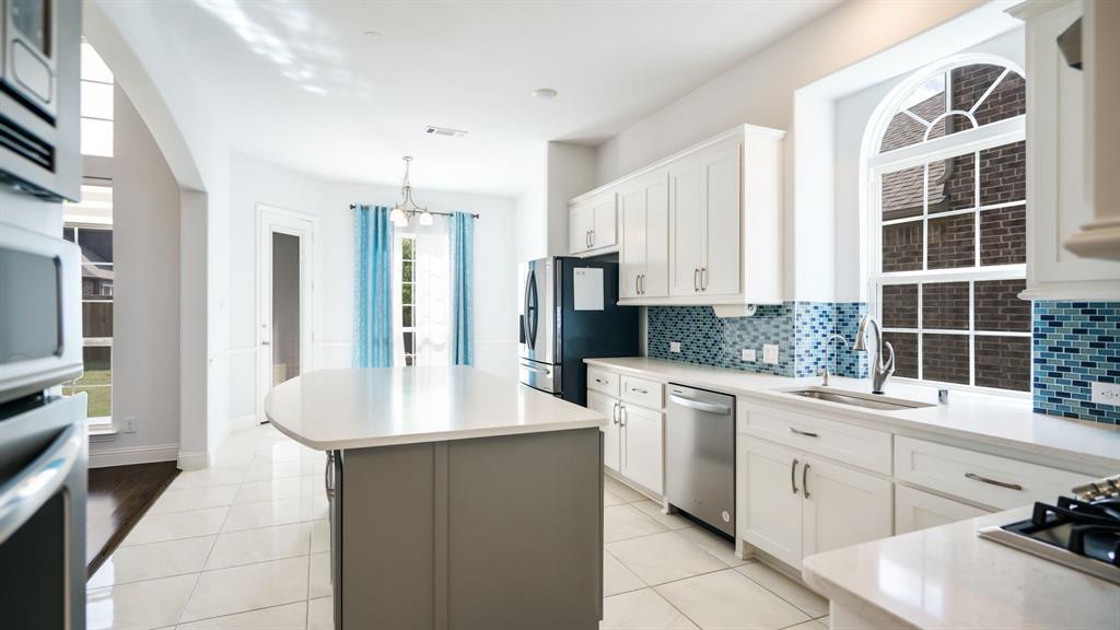 4301 Rainwater Creek Way Property Photo 16