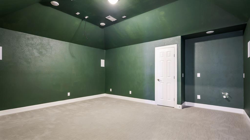 4301 Rainwater Creek Way Property Photo 33