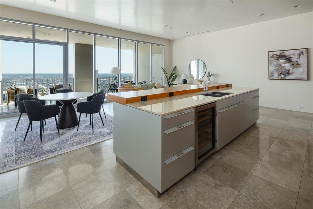 1717 Arts Plaza Property Photo 16