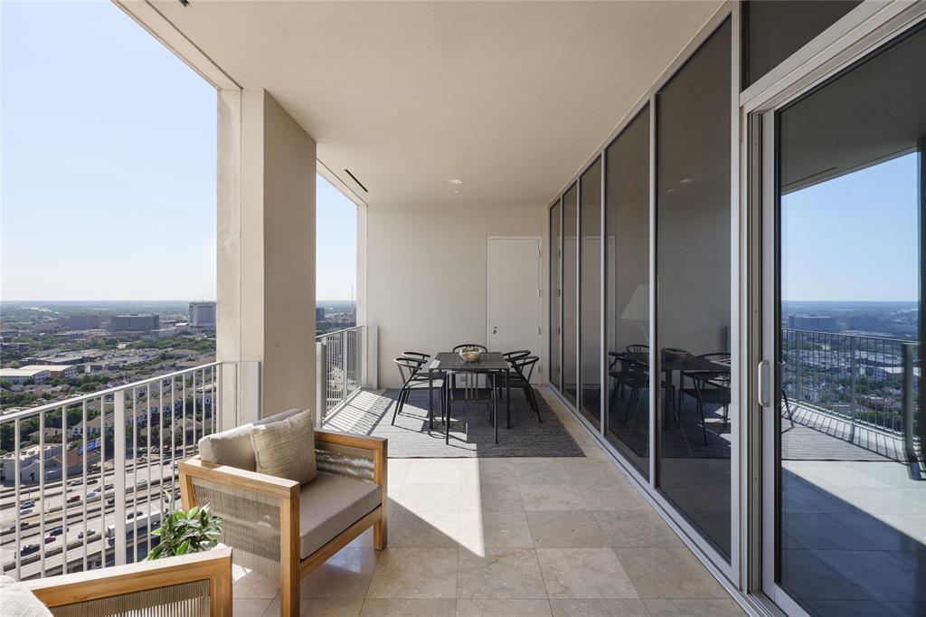 1717 Arts Plaza Property Photo 26
