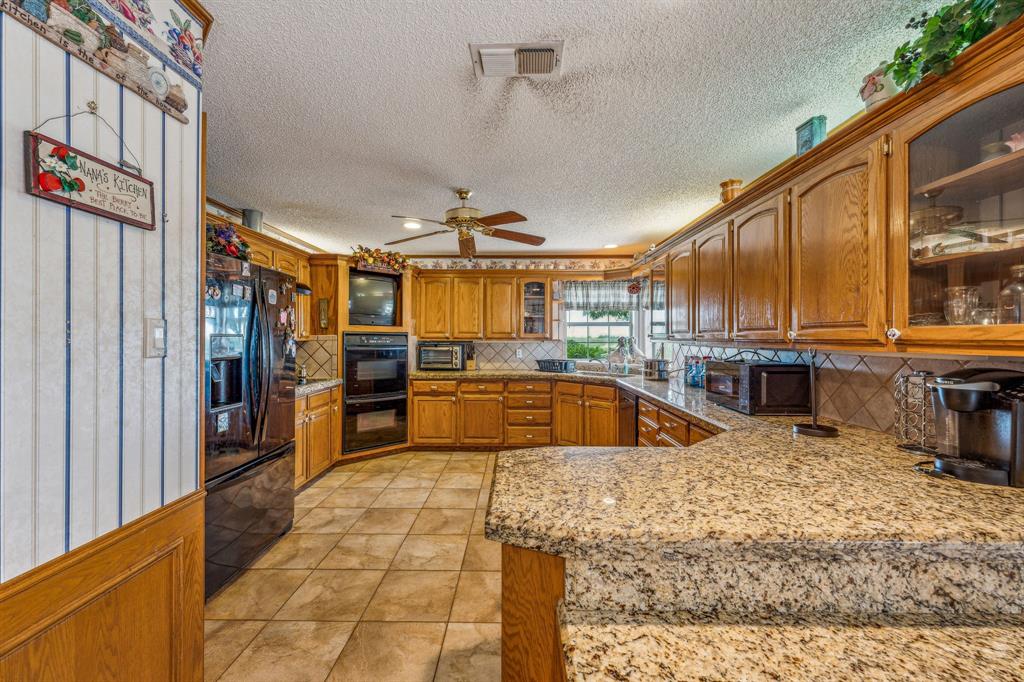 2283 County Road 406 Property Photo 4