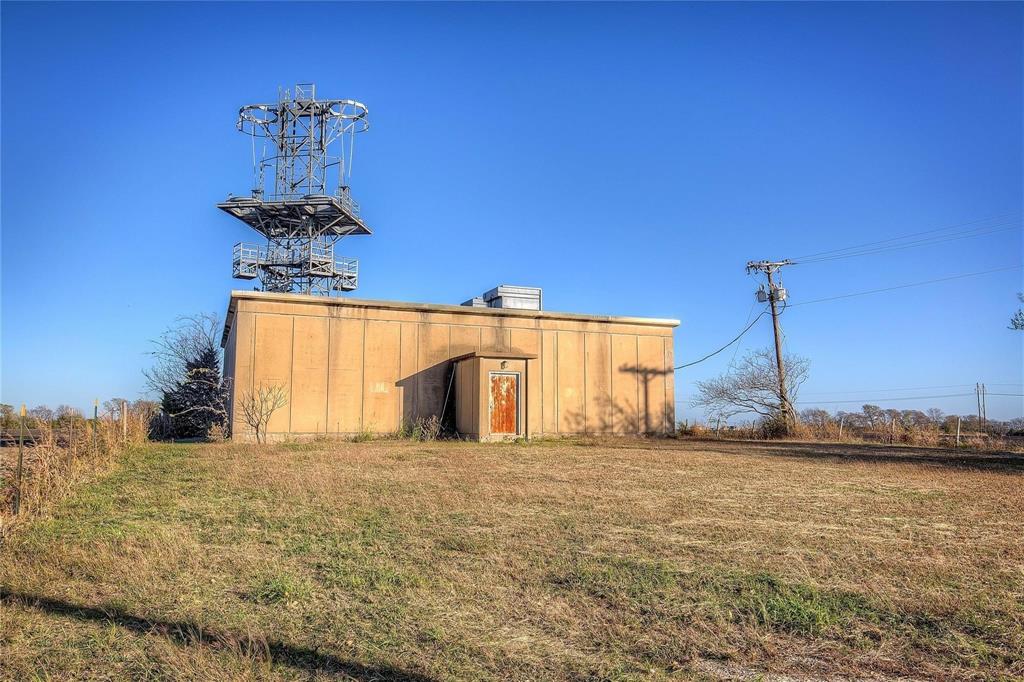 550 S Fm 1138 Property Photo 8